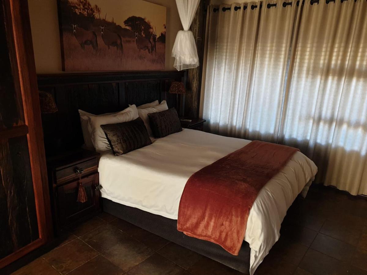 Wag N Bietjie Bush Lodge Heuningneskloof Zewnętrze zdjęcie