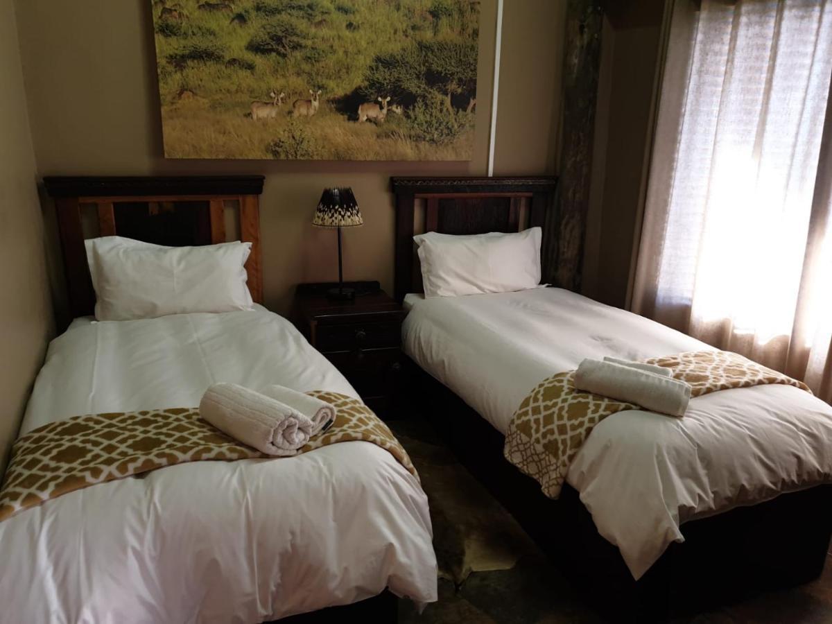 Wag N Bietjie Bush Lodge Heuningneskloof Zewnętrze zdjęcie